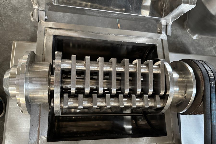 Revolutionizing Biomass Reduction with Cryogenic Precision: Introducing the Cryo-Crusher™ by The Original Resinator